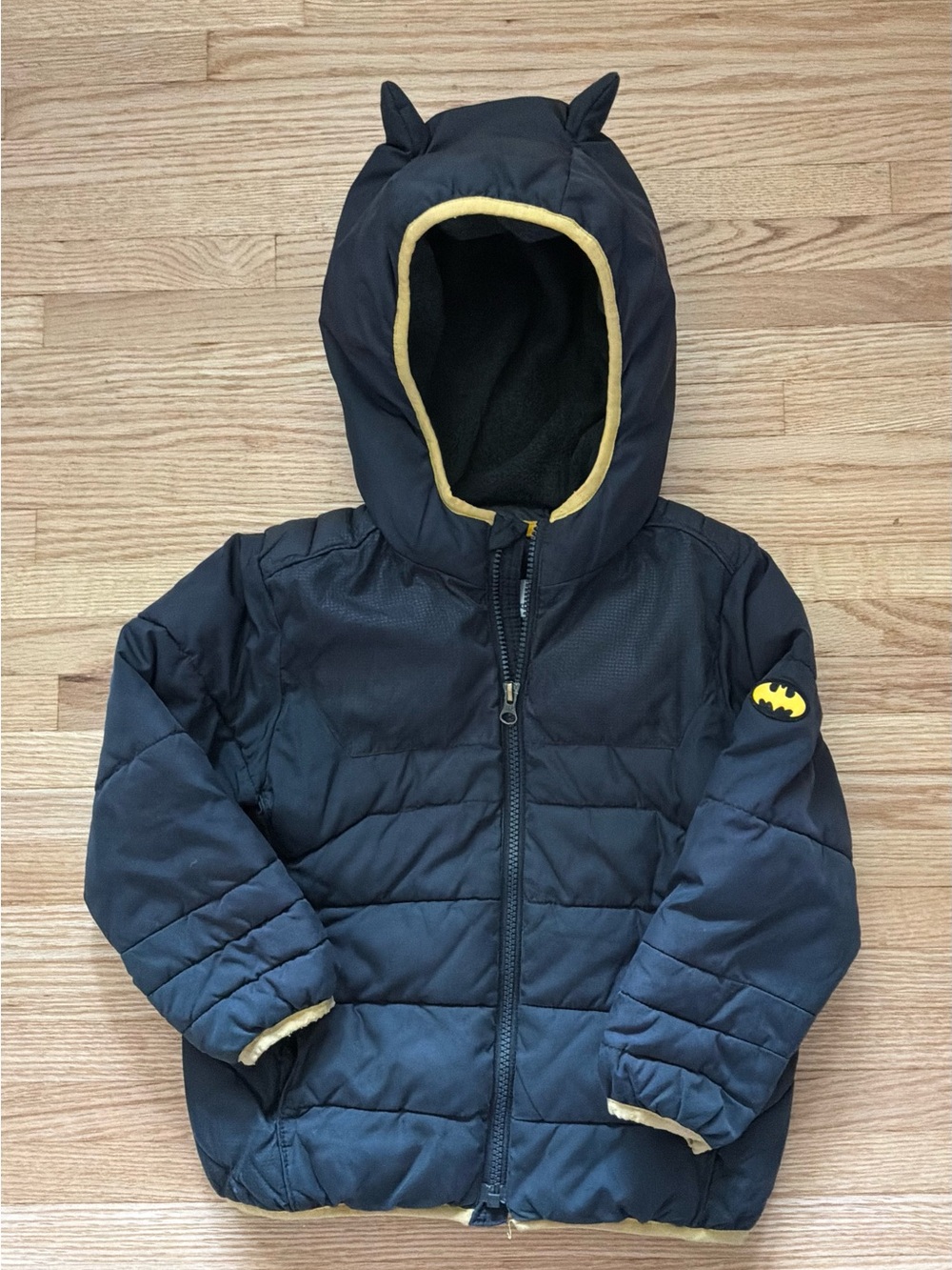 GAP + JUNK FOOD Batman Puffer Coat Kids 5